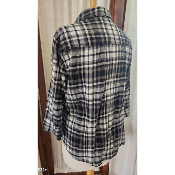 Company One plaid black and white button-up shirt - Picture 4 of 9